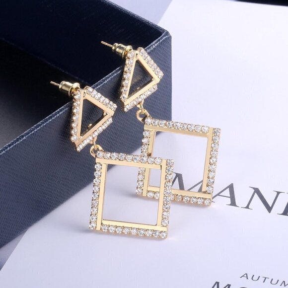 🎀Trendy Square Triangle desgin CZ Ear Hook Earrings, MARR9411 - Picture 1 of 4